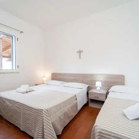Villaggio Emmesse * Mandaradoni