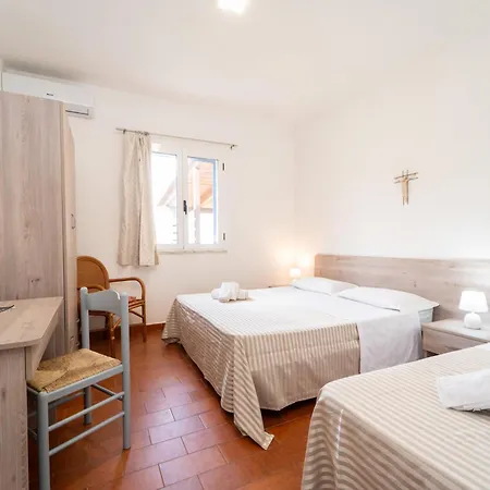 Holiday home Villaggio Emmesse *