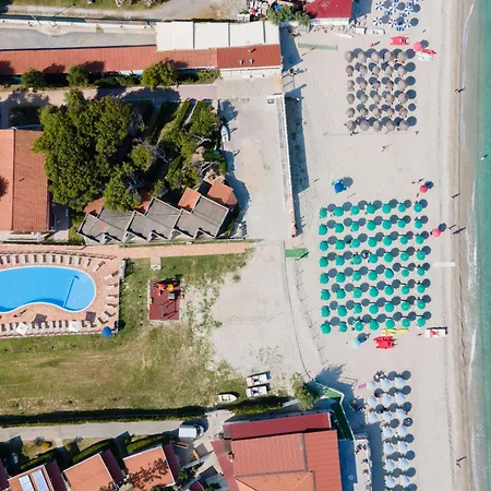 Holiday home Villaggio Emmesse *